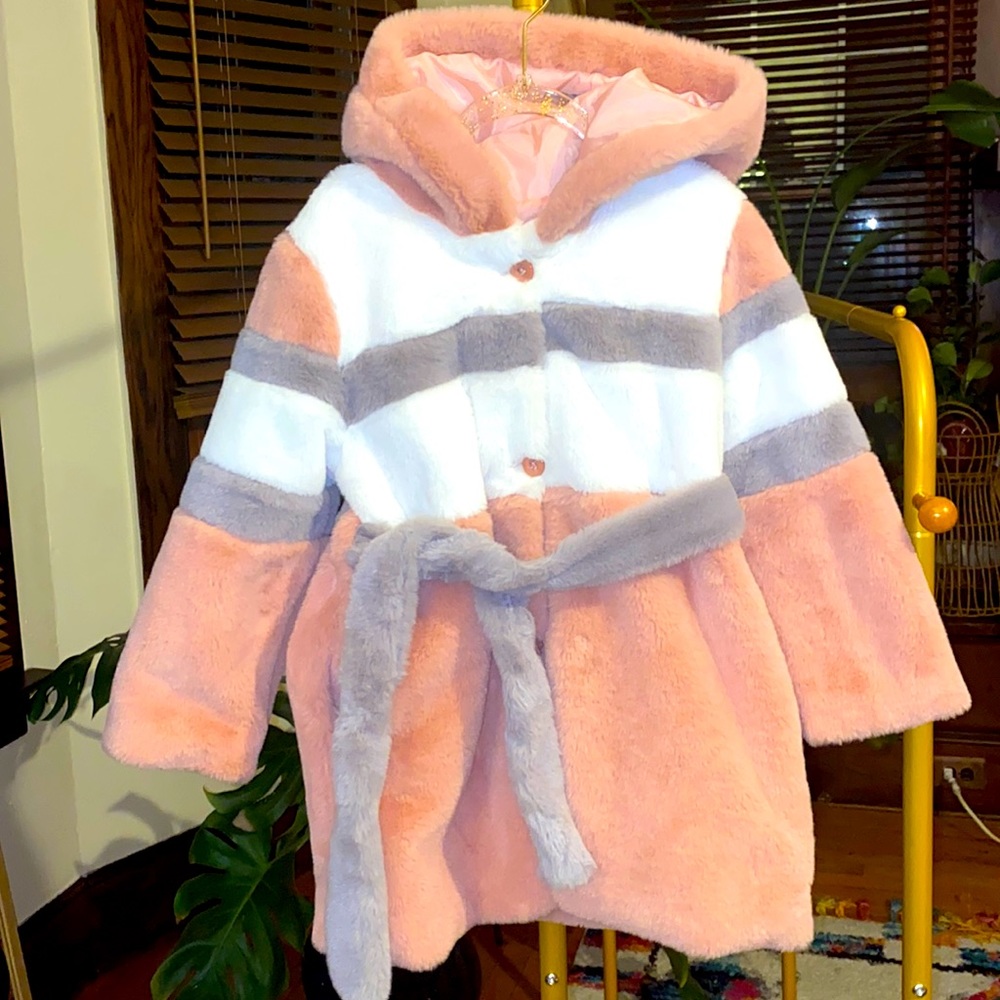 Girls Coat 4 - 5 yrs